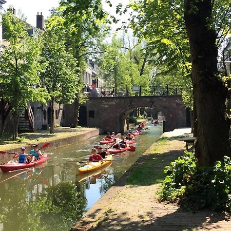 Large Historical Apartment & Canal Terrace أوترخت المظهر الخارجي الصورة
