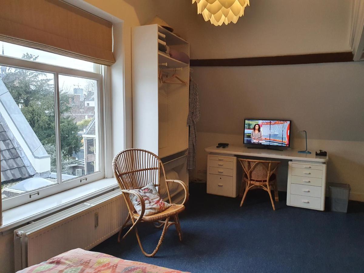 Large Historical Apartment & Canal Terrace أوترخت المظهر الخارجي الصورة